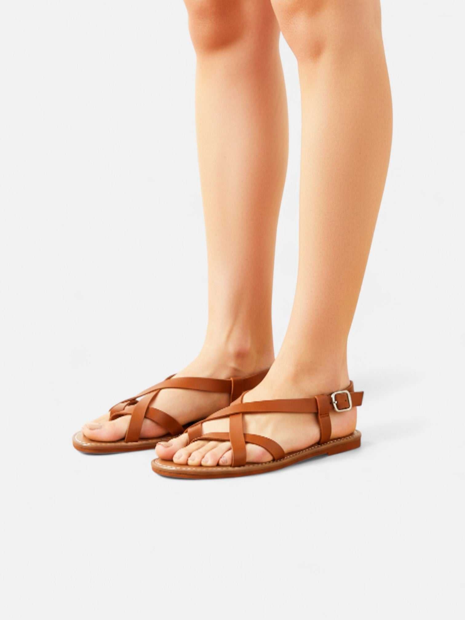 Sandália Rasteira Tiras Cruzadas Ankle Strap Couro Metal