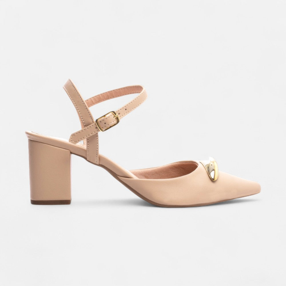 Scarpin Napa Bege com Fivela Dourada