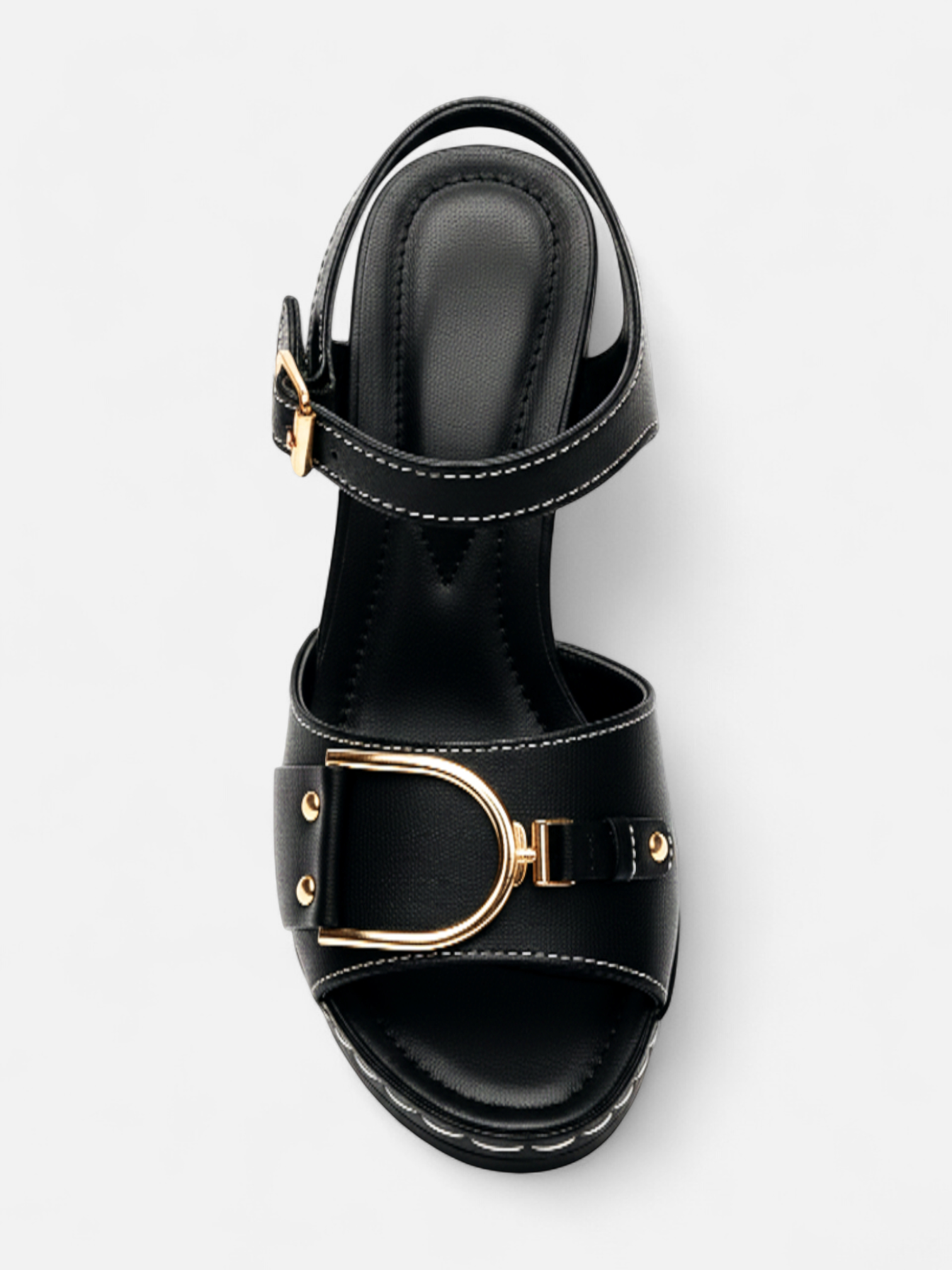 Sandália Salto Bloco Fivela Larga Pesponto Metal