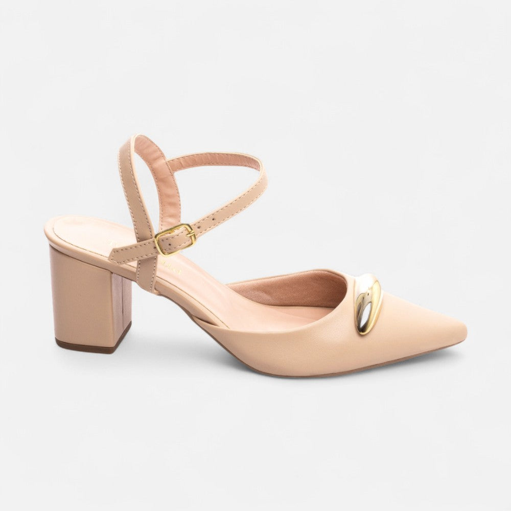 Scarpin Napa Bege com Fivela Dourada