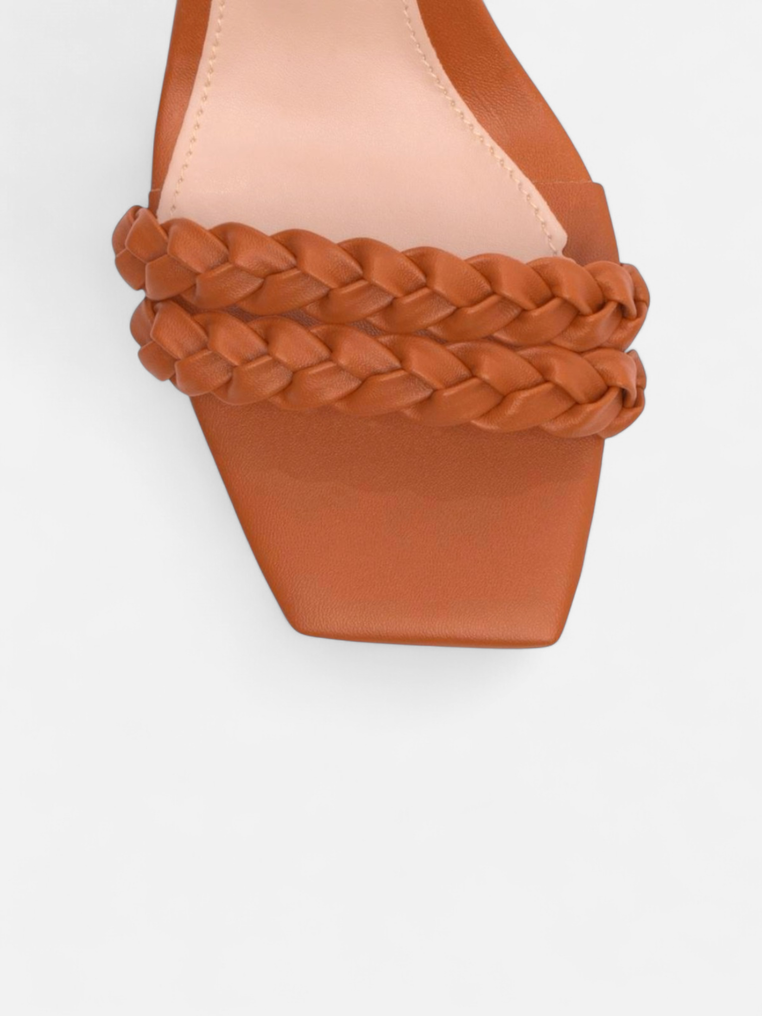 Sandália Salto Napa com Fivela de Metal