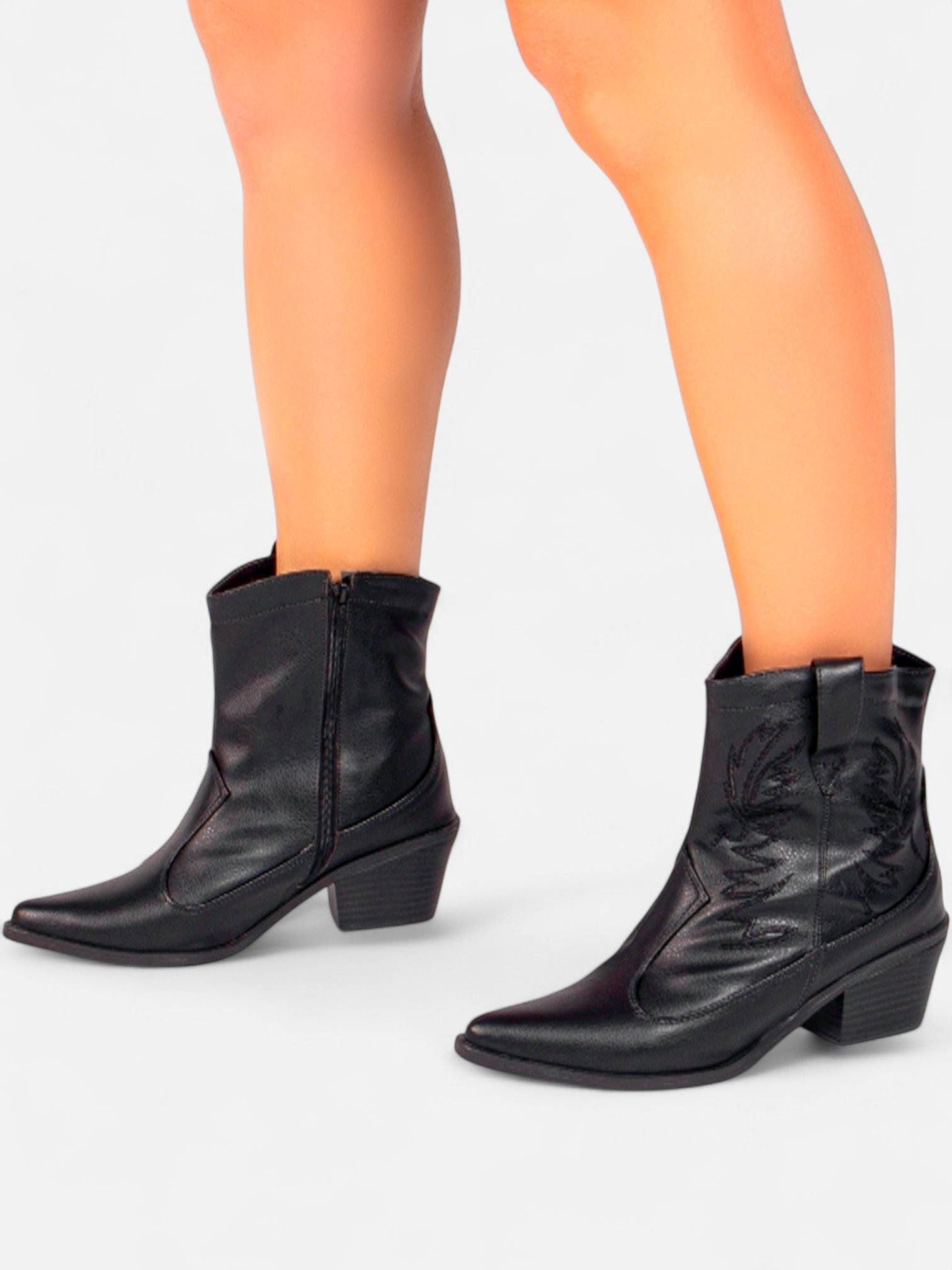 Bota Texana Salto Grosso Cano Baixo Bordada