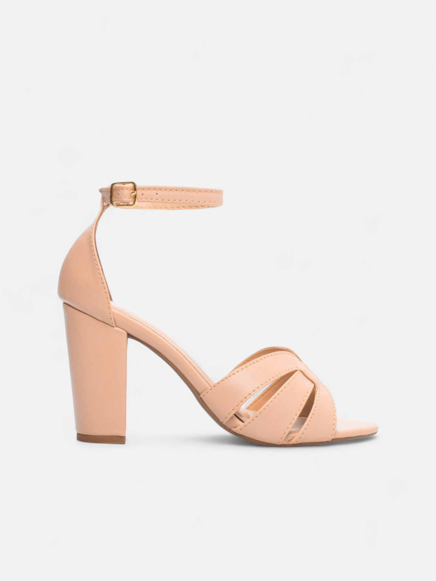 Sandália Salto Grosso com Tiras Cruzadas e Fivela Dourada