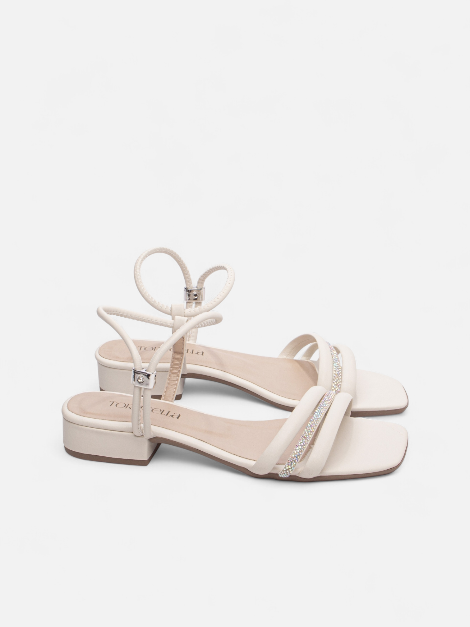 Sandália Salto Baixo Napa Tiras Finas com Strass Grafite