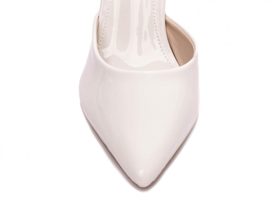 Sapato Scarpin Saia e Blusa Branco desconto de outono - carminito