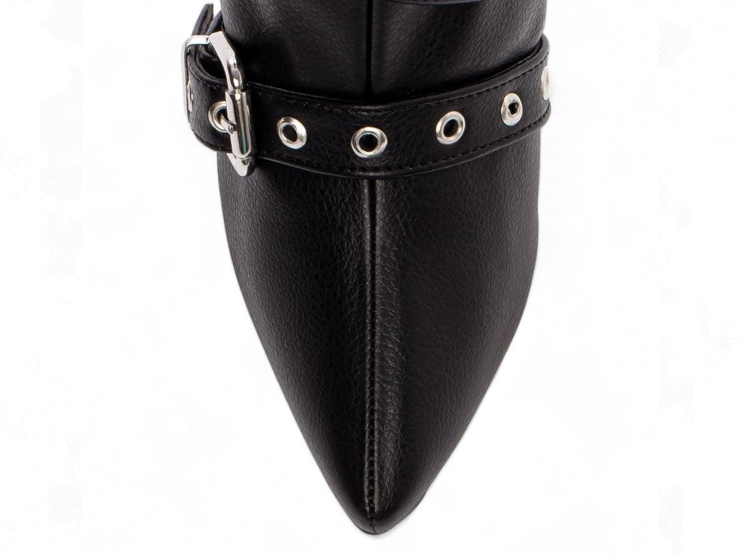 Bota Negra Bico Fino Cano Médio com Fivela - #carminito#