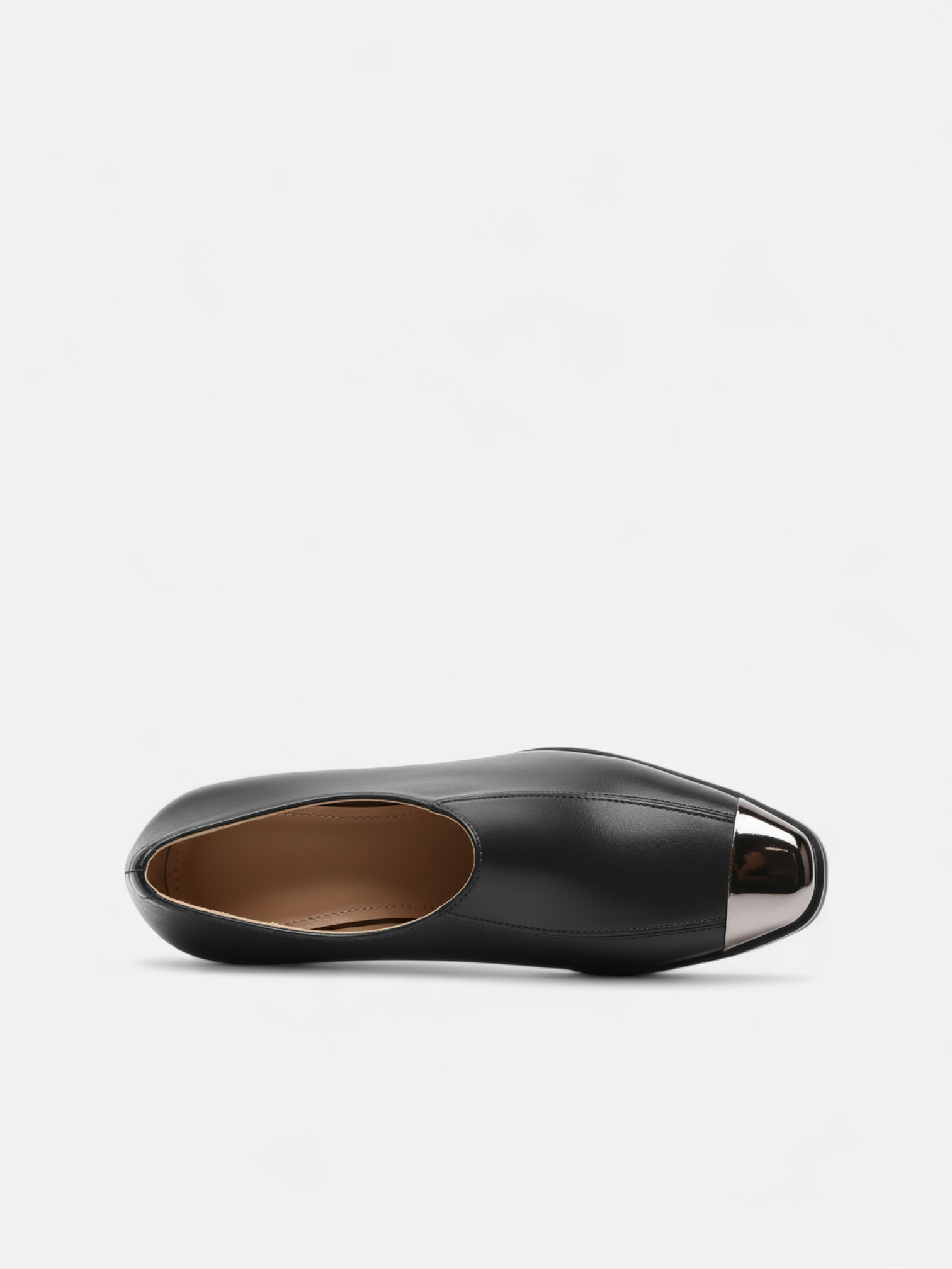 Mocassim Salto Bloco Bico Quadrado Metal Couro