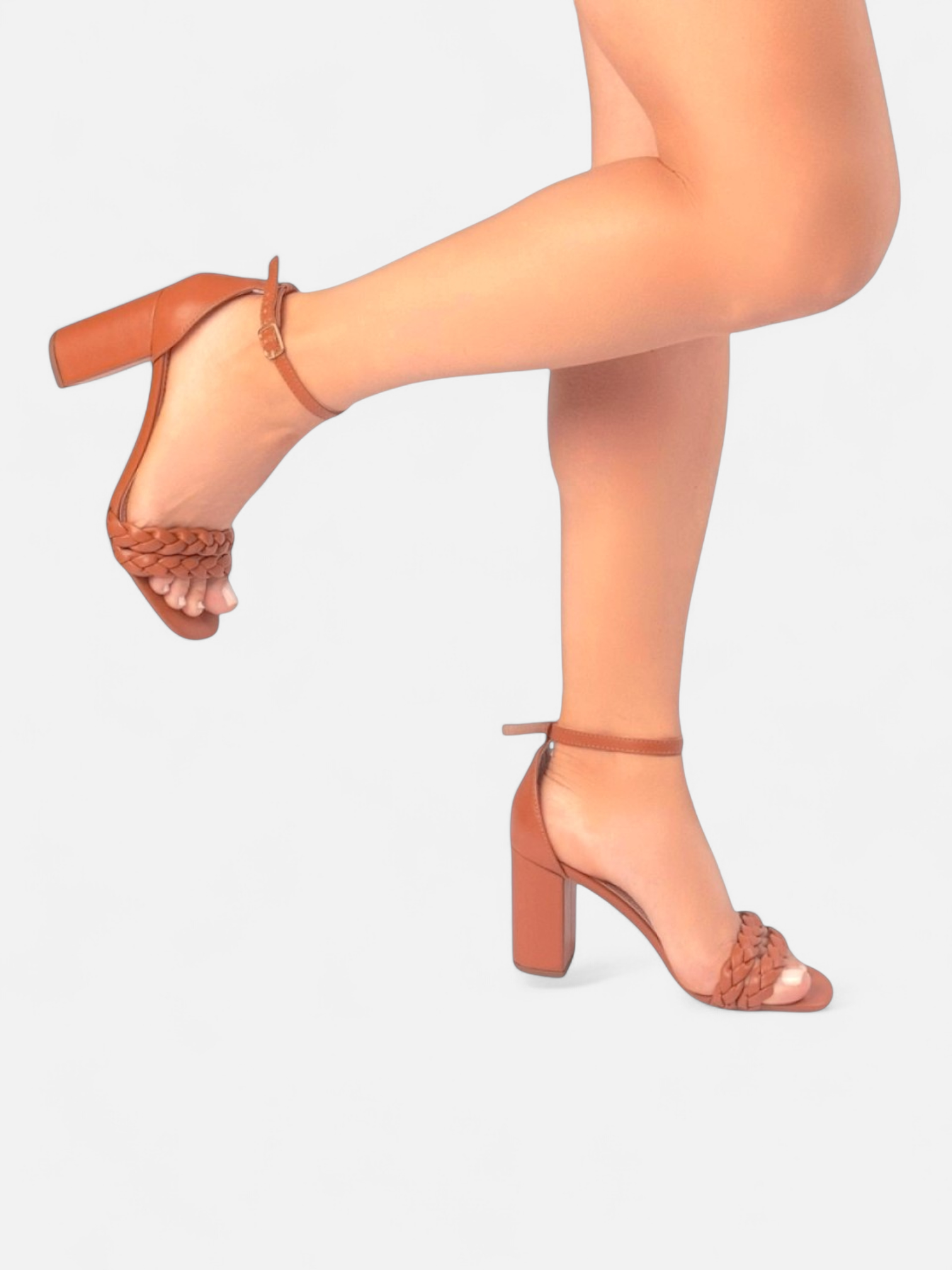 Sandália Salto Napa com Fivela de Metal