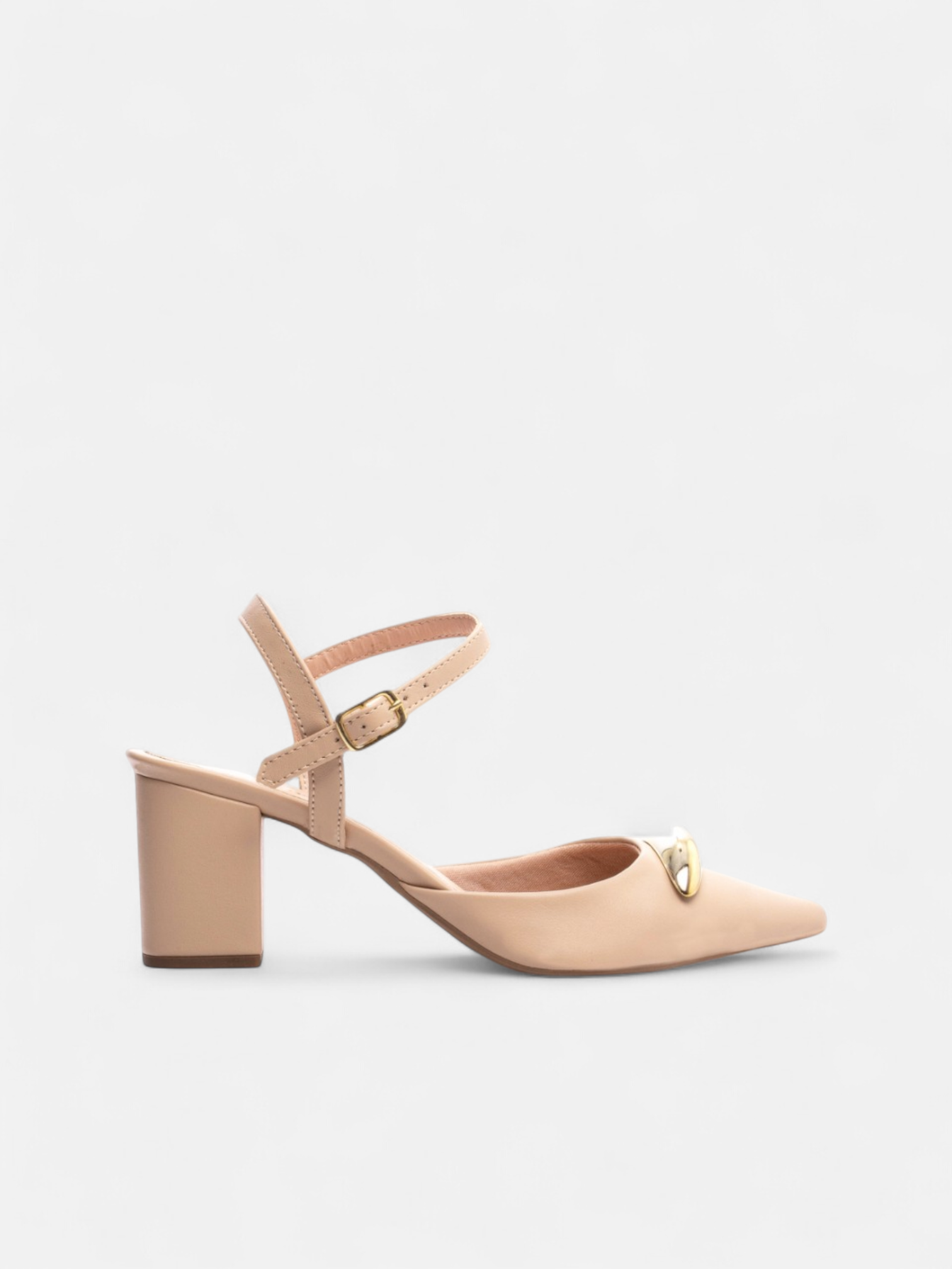 Scarpin Napa Bege com Fivela Dourada