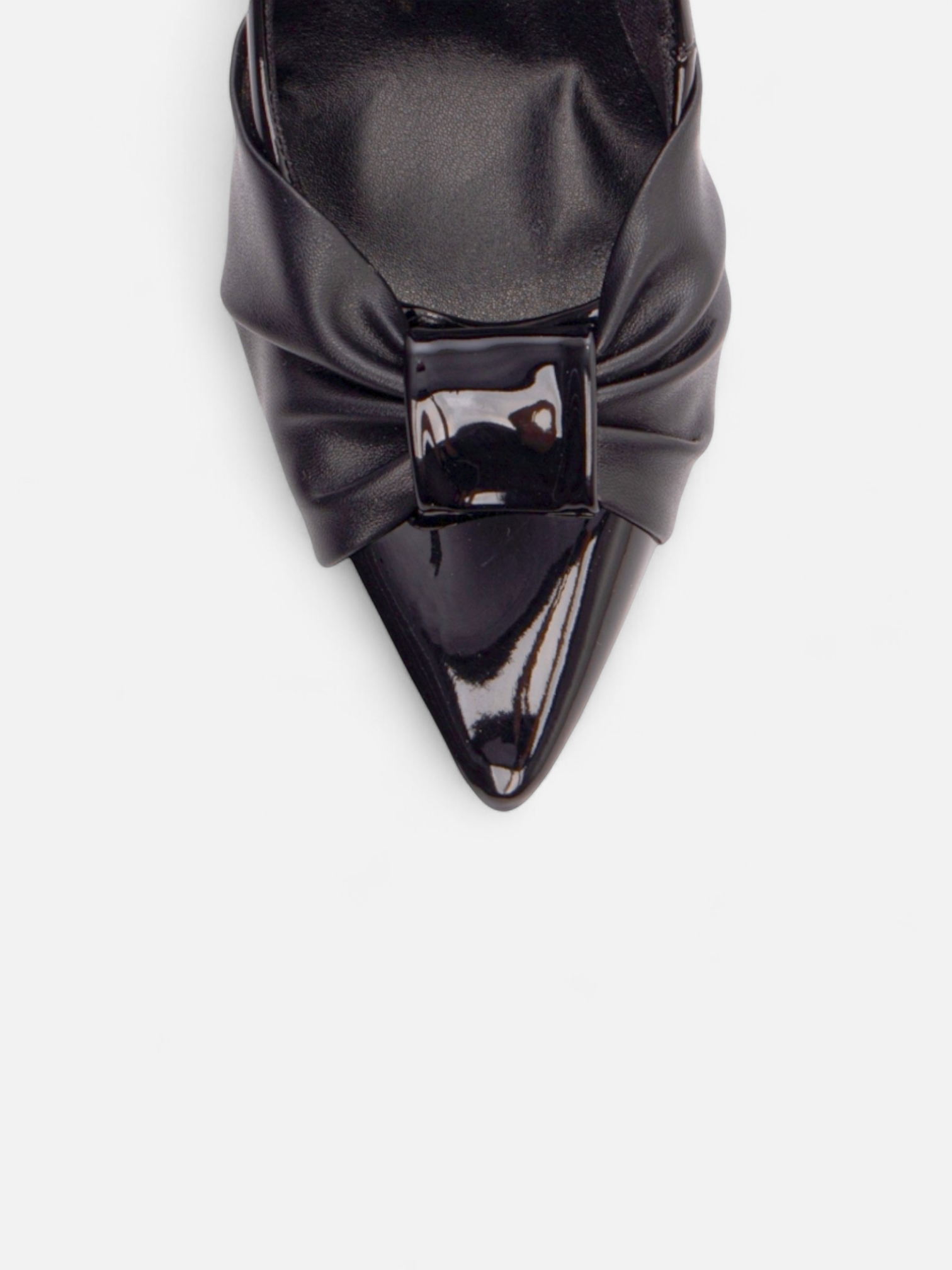 Scarpin Salto Grosso Laço Napa Caramelo