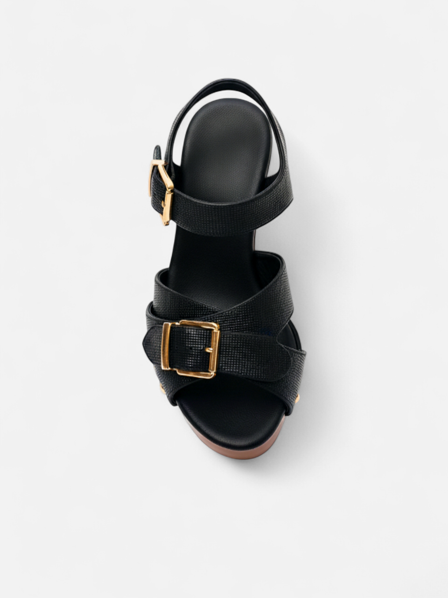 Sandália Plataforma Salto Bloco Tira Larga Fivela e Rebite