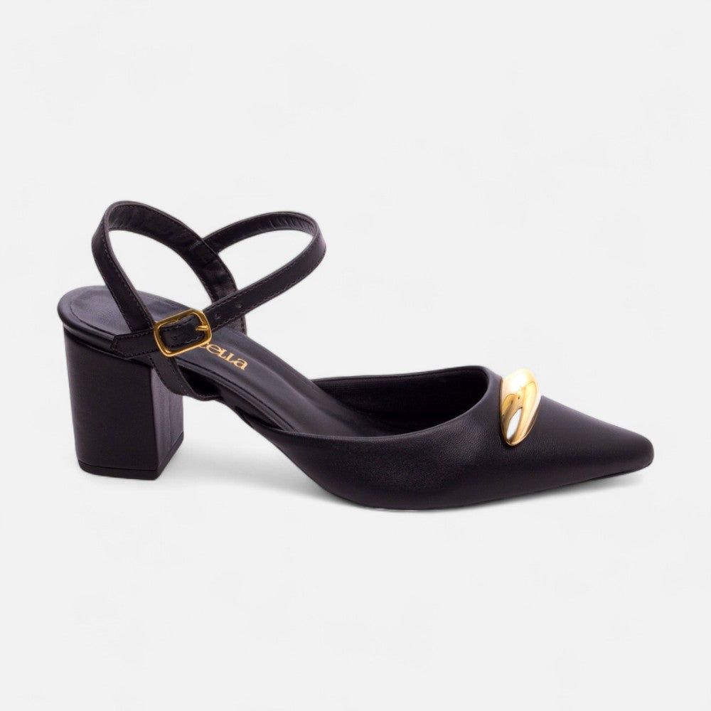 Scarpin Napa Preto com Enfeite Dourado e Fivela Ajustável