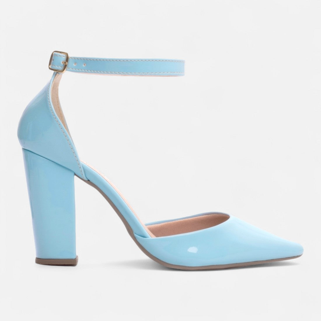 Scarpin Verniz Caramelo com Fivela Dourada