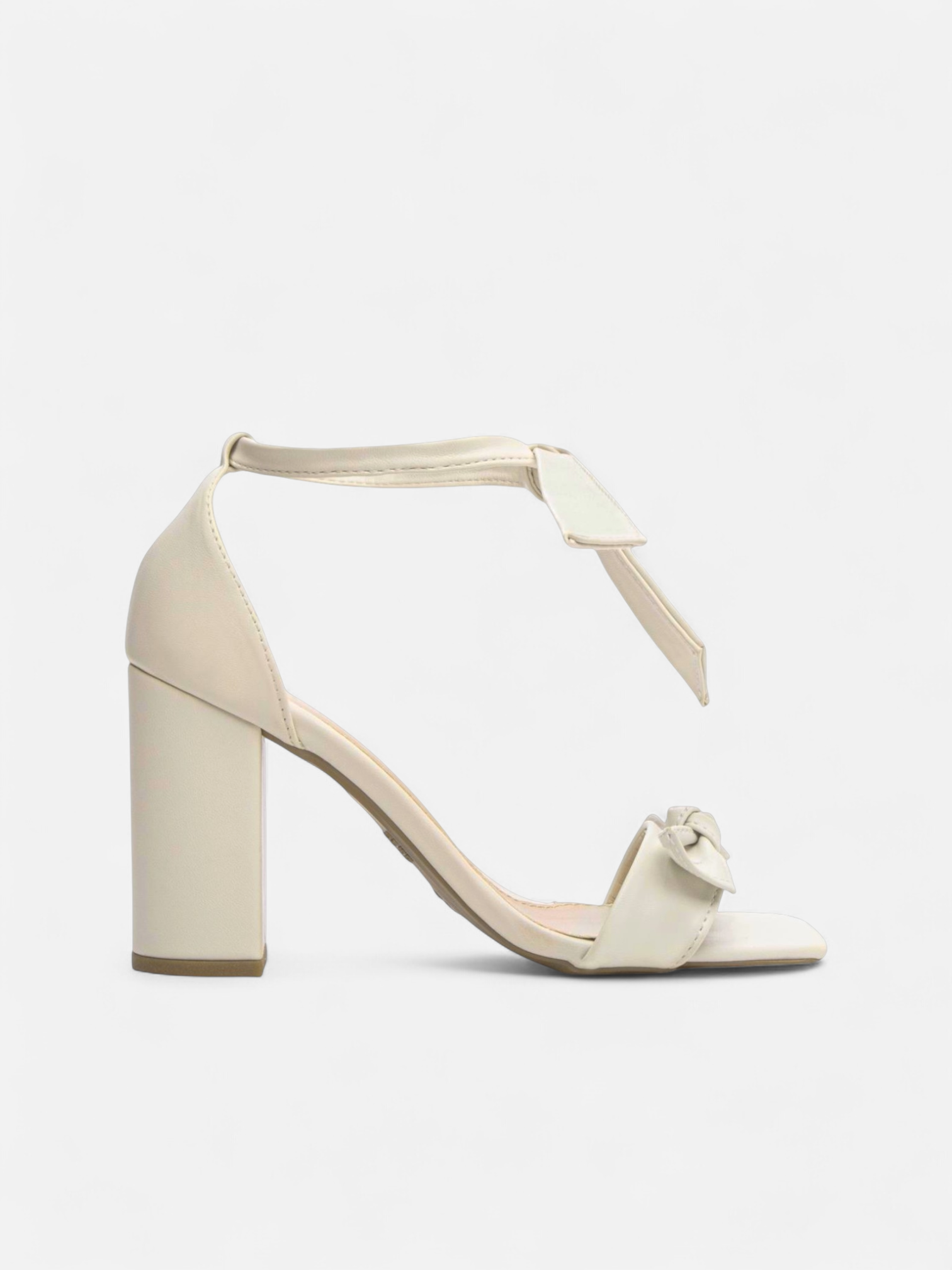 Sandália Salto Grosso Laços Napa Caramelo