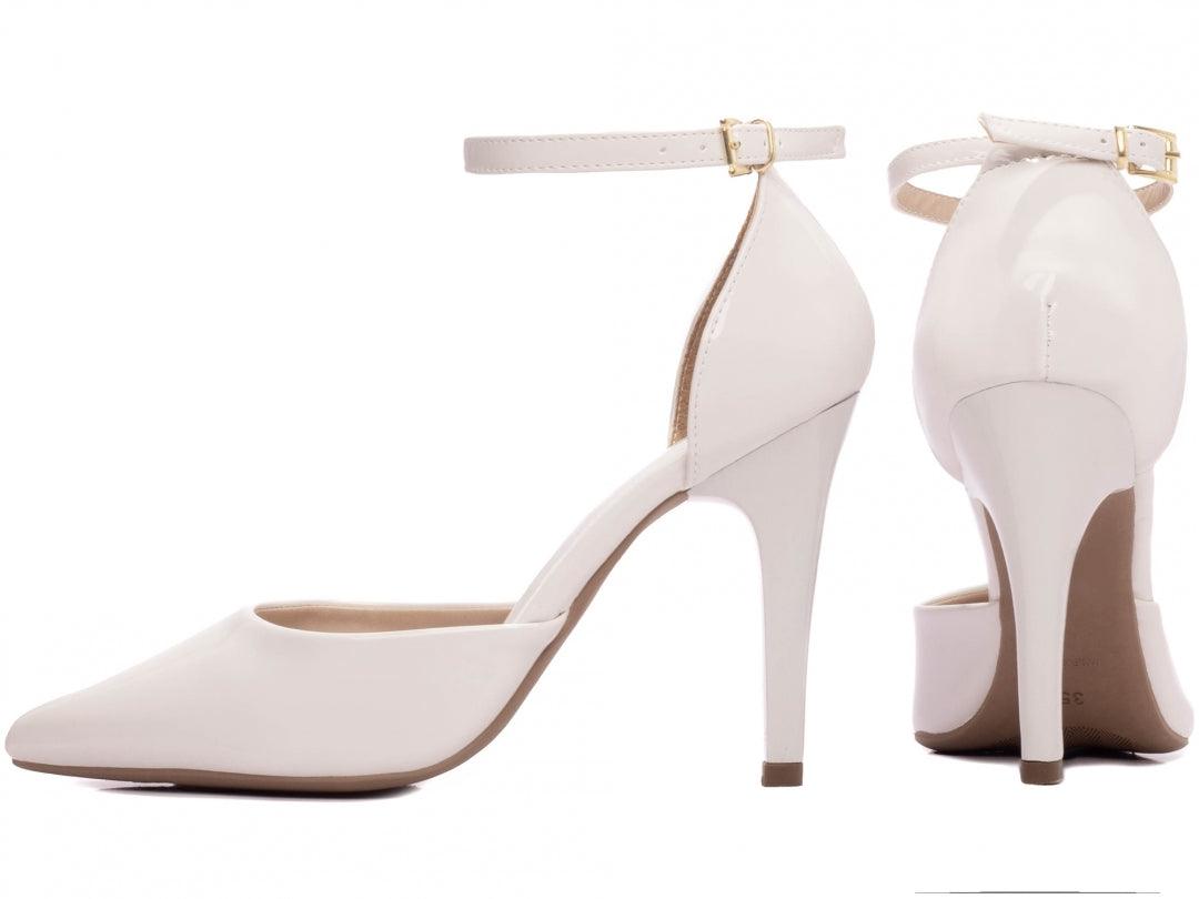 Sapato Scarpin Saia e Blusa Branco desconto de outono - carminito