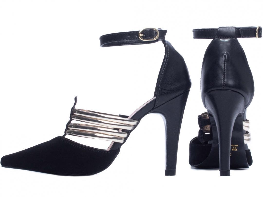 Scarpin Napa Preto com Detalhes Metalizado Ouro Light - #carminito#