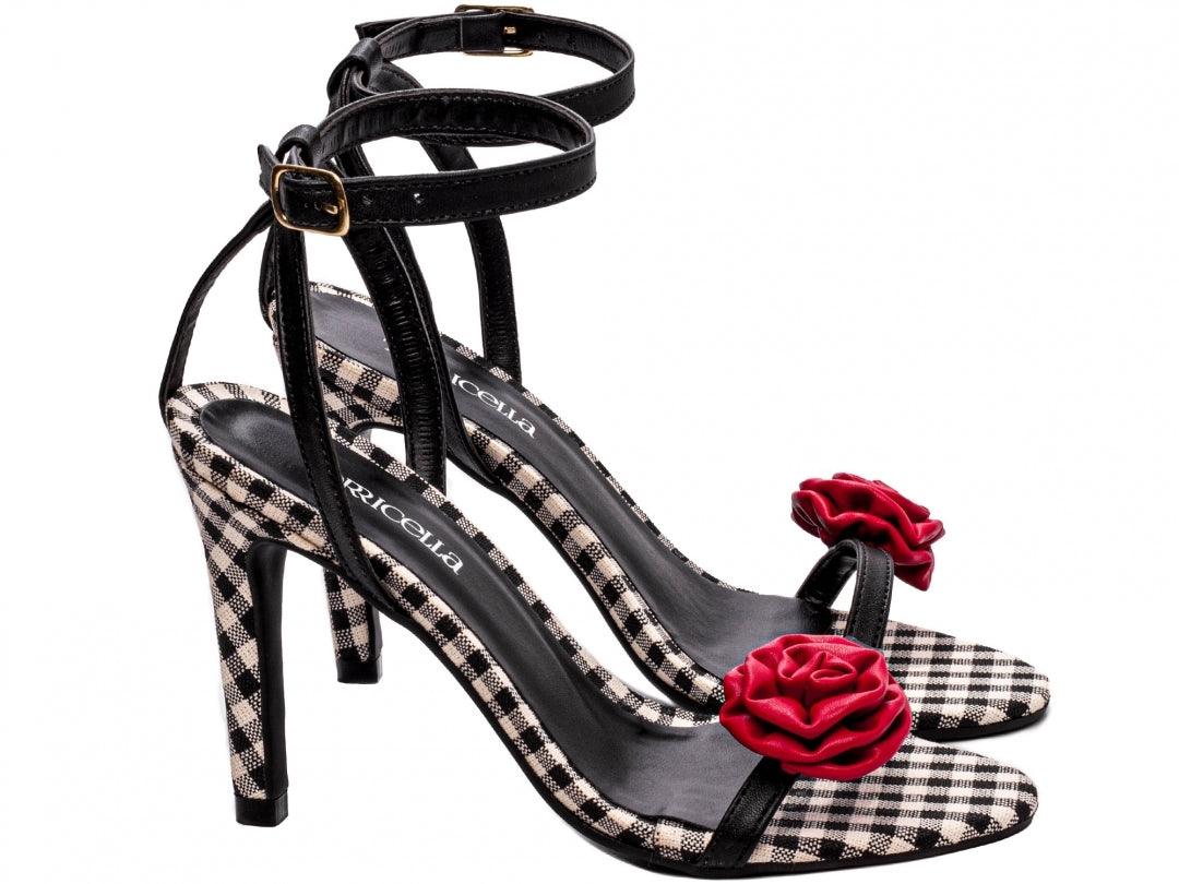 Sandália Napa Preto Xadrez e Flor Vermelha - #carminito#