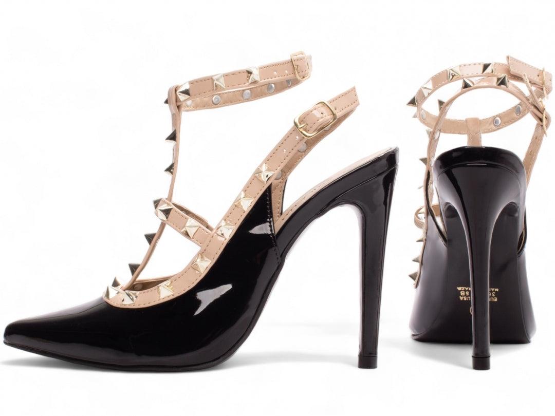 Scarpin Verniz Preto e Bege com Apliques Dourados - #carminito#